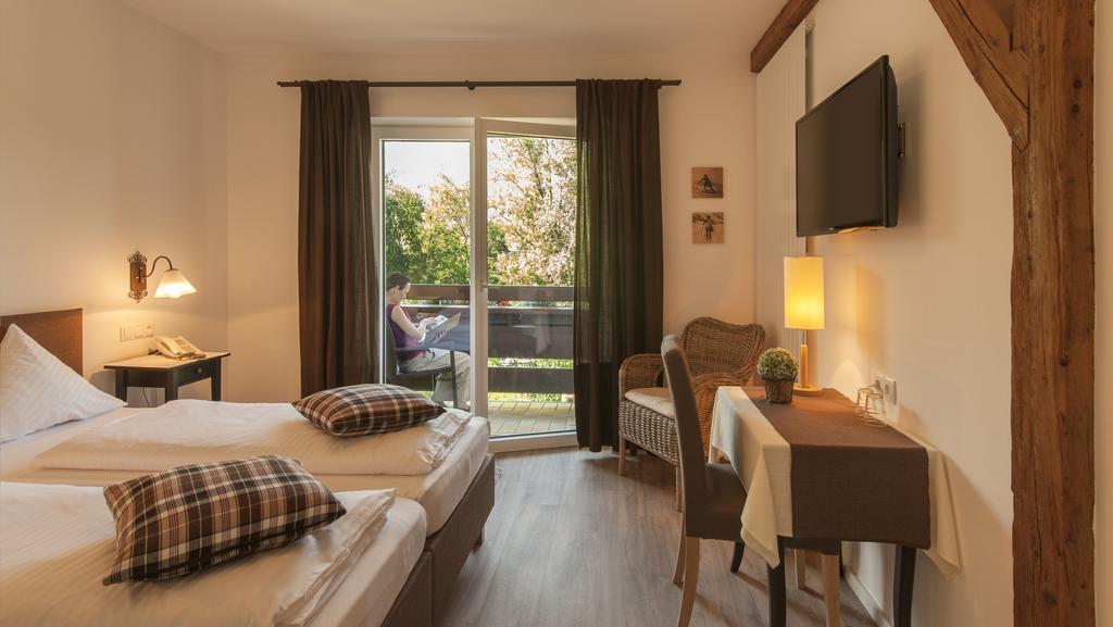 Gasthof Badl - Bed & Breakfast هول ان تيرول المظهر الخارجي الصورة